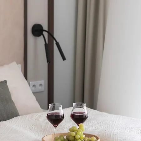 Sea Waves Exclusive - Wellness Spa, Sauna & Parking - By Rent Like Apartment *