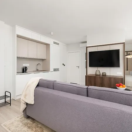 Sea Waves Exclusive - Wellness Spa, Sauna & Parking - By Rent Like Apartment