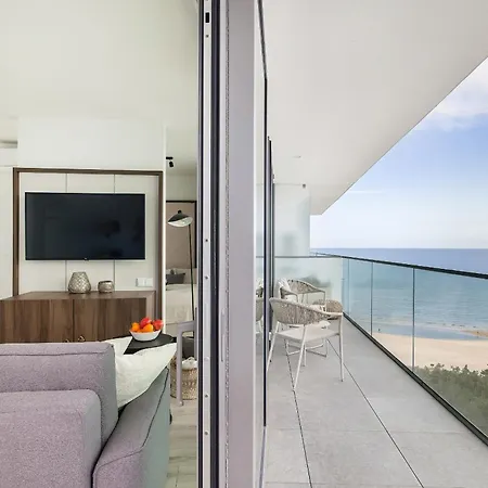 Sea Waves Exclusive - Wellness Spa, Sauna & Parking - By Rent Like Apartment Miedzyzdroje