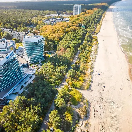 Sea Waves Exclusive - Wellness Spa, Sauna & Parking - By Rent Like