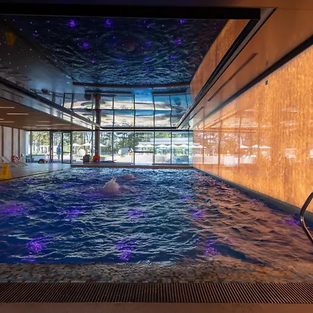 Sea Waves Exclusive - Wellness Spa, Sauna & Parking - By Rent Like *